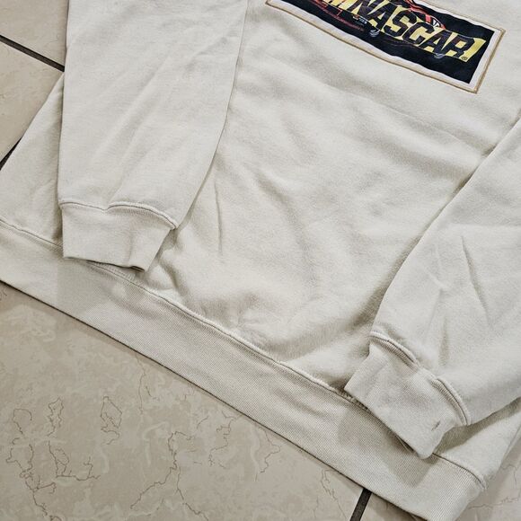 NASCAR Sweatshirt Daytona 500 Racing Men's Large Embroidered Pullover Back Hit - Picture 5 of 7
